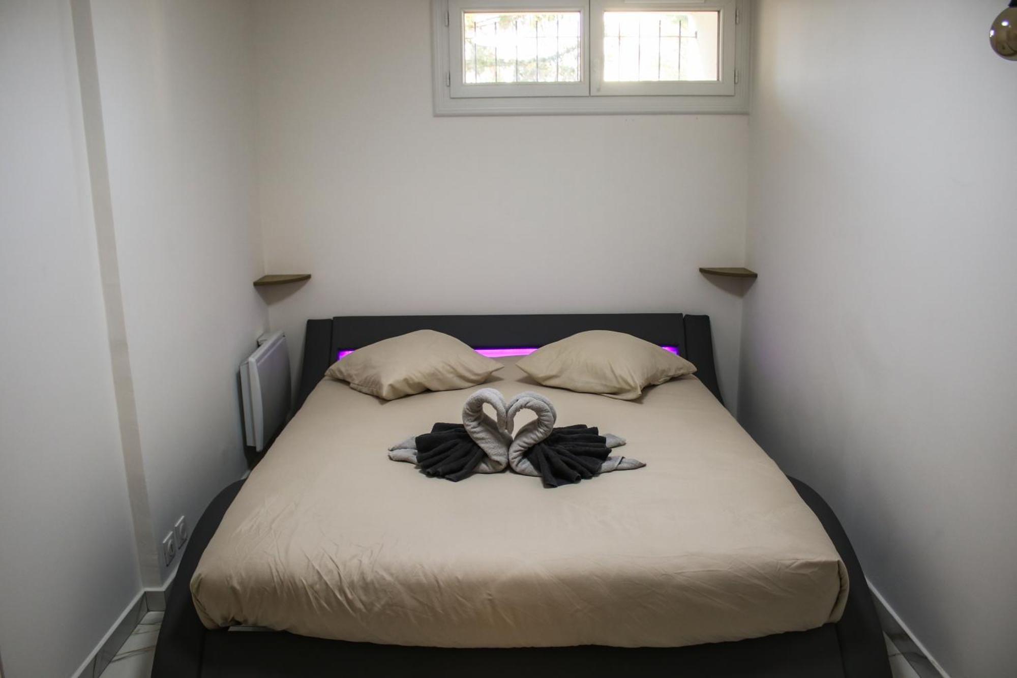 Le Niou, Appartement Avec Parking Gratuit Марсилия Екстериор снимка