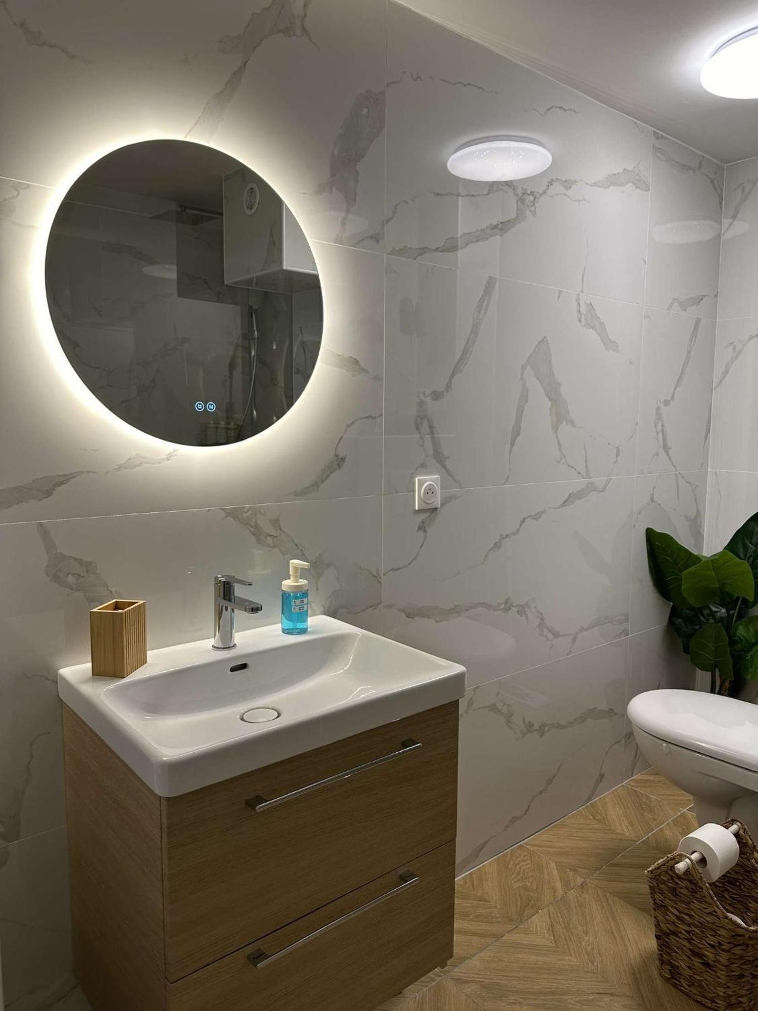 Le Niou, Appartement Avec Parking Gratuit Марсилия Екстериор снимка